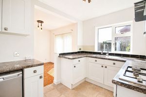 Kitchen- click for photo gallery